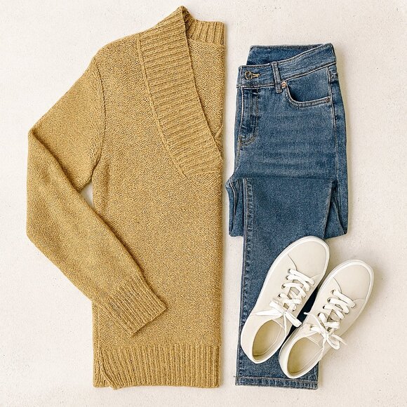 J.Crew Mohair V Neck Sweater Pullover Butterscotch Fall Minimalist M - Picture 2 of 8